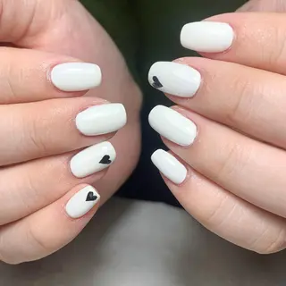 ネイル FIORITURA aiのネイルデザイン