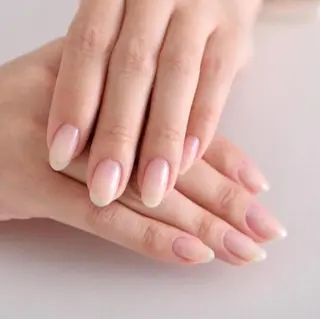 ネイル WHITELY みどりのネイルデザイン