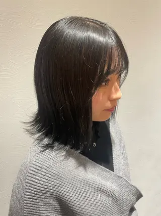 カラー SOL Matsumuraのヘアスタイル