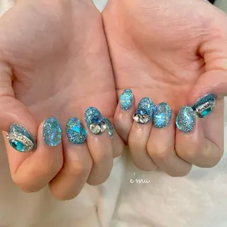 ネイル nail salon e'mu💐のネイルデザイン