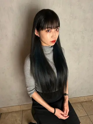 カラー 篠原 一成のヘアスタイル