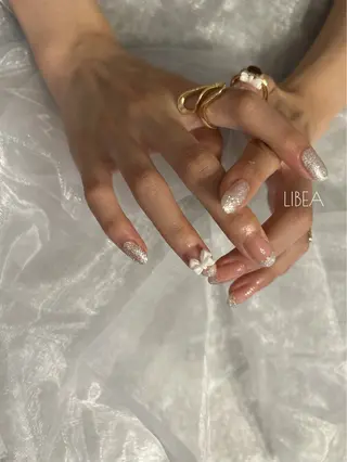 ネイル elu ：nail＆eyeのネイルデザイン