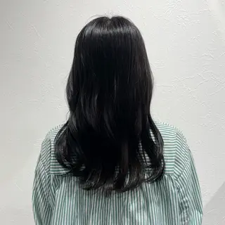 セミロング カラー shiho .のヘアスタイル
