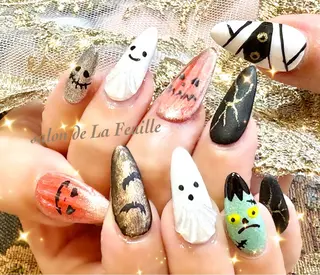 セミロング サロンドラフィーユ LAFEUILLEのネイルデザイン