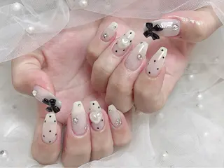 ネイル 𝐲𝐮𝐦𝐢🎀 長さ出しデザイン専門のネイルデザイン