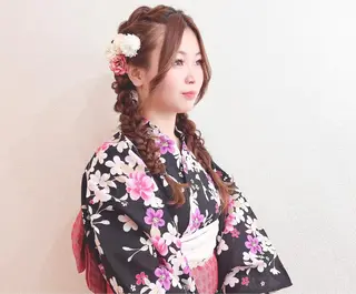 ヘアアレンジ un par unの眉毛・アイブロウイメージ