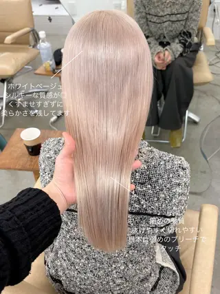 セミロング 垢抜け透明感カラー 🧚🏻♀️ミユウのヘアスタイル