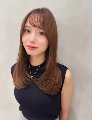 セミロング レイヤーカット/前髪 顔まわり/大田哲也のヘアスタイル
