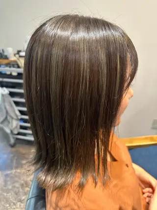 セミロング カラー 丸山 莉杏のマツエク・マツパデザイン