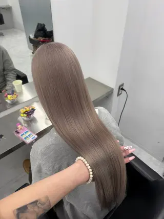 ロング カラー 透明感/ 艶ハイトーン/梨桜のヘアスタイル