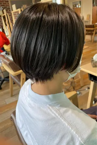 ショート 石渡このみ 🍊レイヤーカットのヘアスタイル