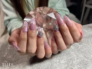 ネイル 佐野 愛美のネイルデザイン