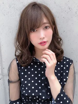 ミディアム カラー パーマ 髪質改善くすみカラー 🍀/石川大輔のヘアスタイル