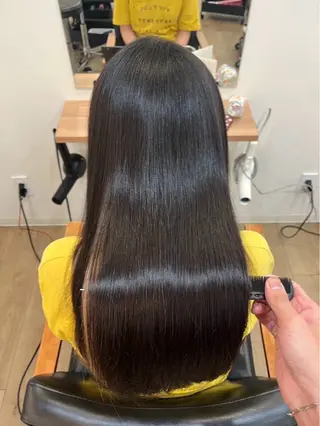 カラー 石田 優斗のヘアスタイル