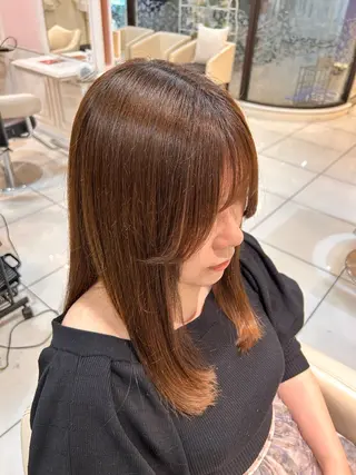 ロング 生活が楽になる縮毛/ ブリーチなしレッドのヘアスタイル