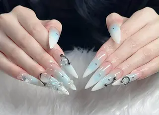 ネイル Nguyenthuy Linhのネイルデザイン