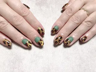 ネイル mano nella manoのネイルデザイン