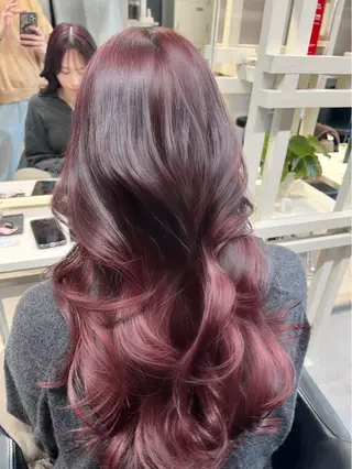 ロング 恵比寿韓国レイヤー× 艶透明感カラー大場のヘアスタイル