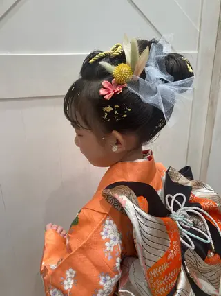 キッズ あやかショート 白髪ぼかしのヘアスタイル