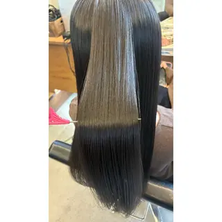 ロング Saya/透明感/ カラーリストのヘアスタイル