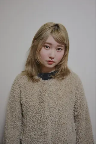 ミディアム カラー 無料カット/ 癖毛風パーマ/凜のヘアスタイル