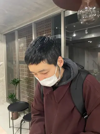 ショート メンズ 吉田一輝 外国人パーマのヘアスタイル