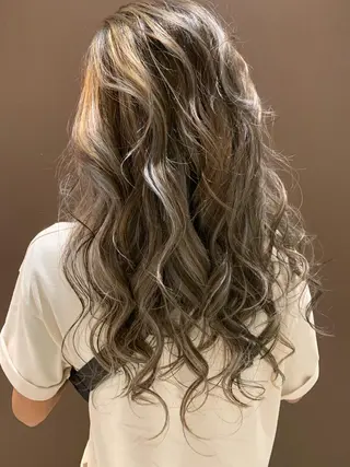 ロング カラー ヘアアレンジ きむえり/髪質改善 /うねり広がり改善のヘアスタイル
