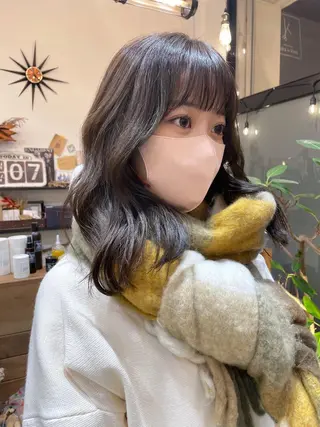 セミロング カラー 狩野 羅夢のヘアスタイル