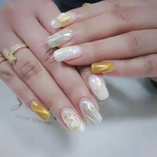 ネイル 横浜市中区曙町 E·U·Bネイルのネイルデザイン