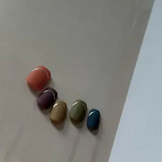 ショート カラー ネイル マツエク・マツパ アイブロウ ar. harajukuのネイルデザイン