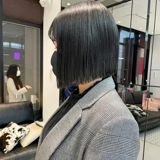 ミディアム カラー 相川 愛実のヘアスタイル