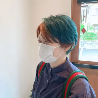 ショート カラー 綿貫 美雪のヘアスタイル