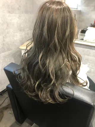 ロング カラー 齋藤 彬のヘアスタイル