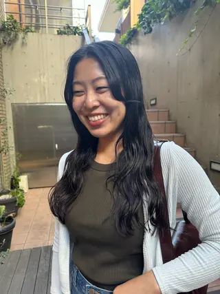 ロング 大人可愛い♡コテ巻き パーマ🌼杉田 萌恵のヘアスタイル