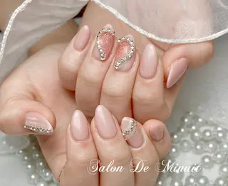 ネイル Momo 🤍のネイルデザイン