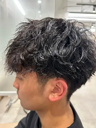パーマ メンズ 市川透明感カラー &パーマ美容師Kaiのヘアスタイル
