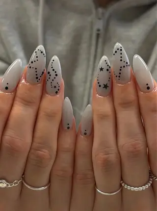 ネイル NiJi Nailsのネイルデザイン