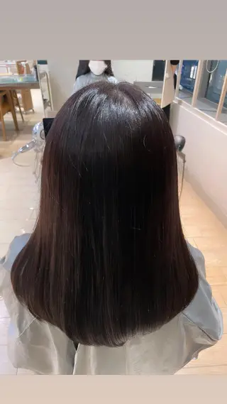 ミディアム 表参道小顔カット前髪 割れ改善クロスパーマのヘアスタイル