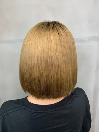 ショート カラー レイヤーカット/ 艶カラー/RYOMAのヘアスタイル