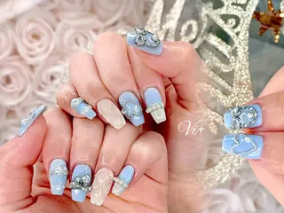 ネイル ✨Nailsalon Vi+✨のネイルデザイン