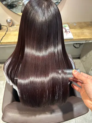 セミロング 髪質改善×艶髪　斉藤 勝のヘアスタイル