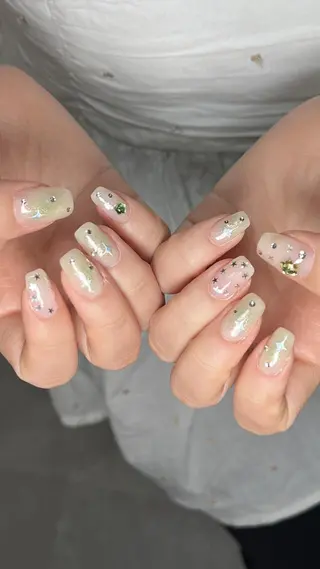 ネイル ネイリスト ハンのネイルデザイン