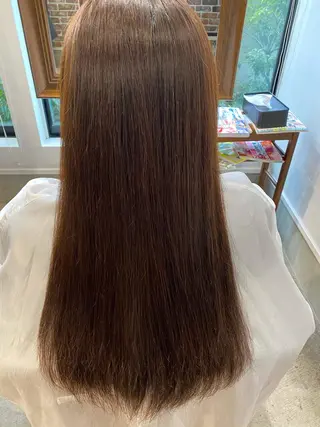 ロング パーマ 沖田 舞衣のヘアスタイル