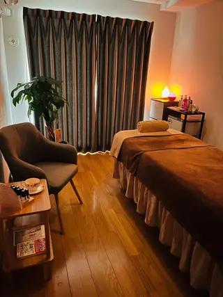 Nail •Head スパFortunaのネイルデザイン