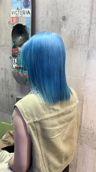 ミディアム カラー ハイトーン/メンズ/ ウルフ特化   小松のヘアスタイル