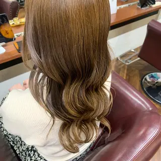 ロング カラー MARKA 🫧 YUKAのヘアスタイル