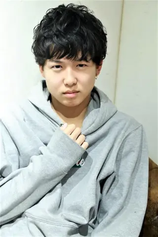 ミディアム メンズ 田中 識啓のヘアスタイル