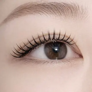 マツエク・マツパ Lino kahili Eyelash&Nail 【リノカヒリ アイラッシュ&ネイル】所属・🐬Lino🫧 吉田 優花のマツエク・マツパデザイン