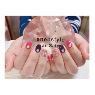 ショート ネイル 👑enen style👑のネイルデザイン