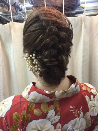 ヘアアレンジ 上辻 博司のヘアスタイル
